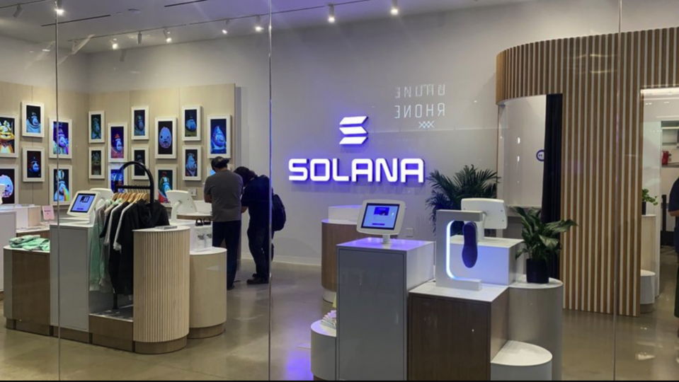 В Нью-Йорке открывается Web3-магазин Solana Spaces - Bits Media